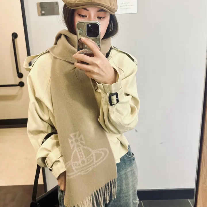 スーパーコピー ヴィヴィアン・ウエストウッド マフラー