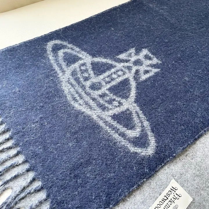 スーパーコピー ヴィヴィアン・ウエストウッド マフラー