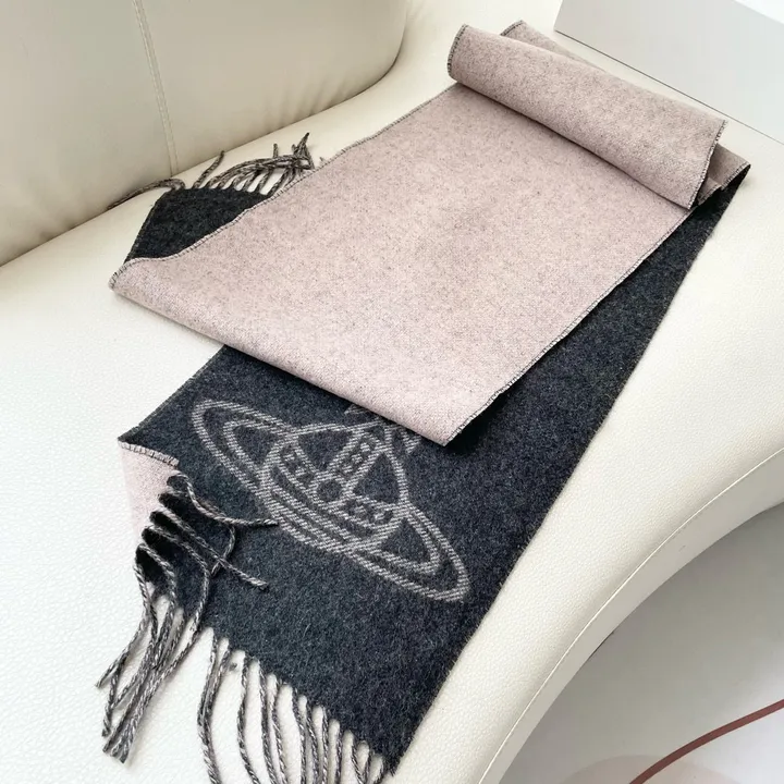 スーパーコピー ヴィヴィアン・ウエストウッド マフラー