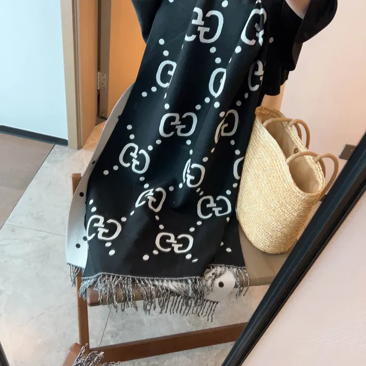 スーパーコピー グッチ マフラー