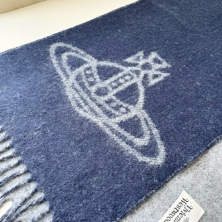 スーパーコピー ヴィヴィアン・ウエストウッド マフラー