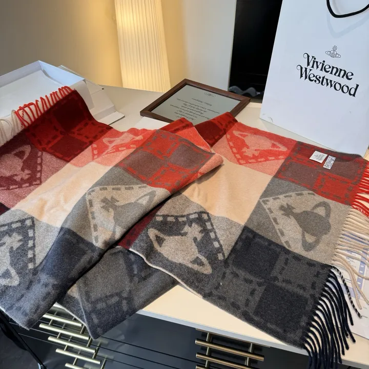 スーパーコピー ヴィヴィアン・ウエストウッド マフラー