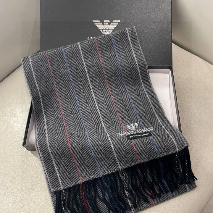 スーパーコピー フェンディ マフラー