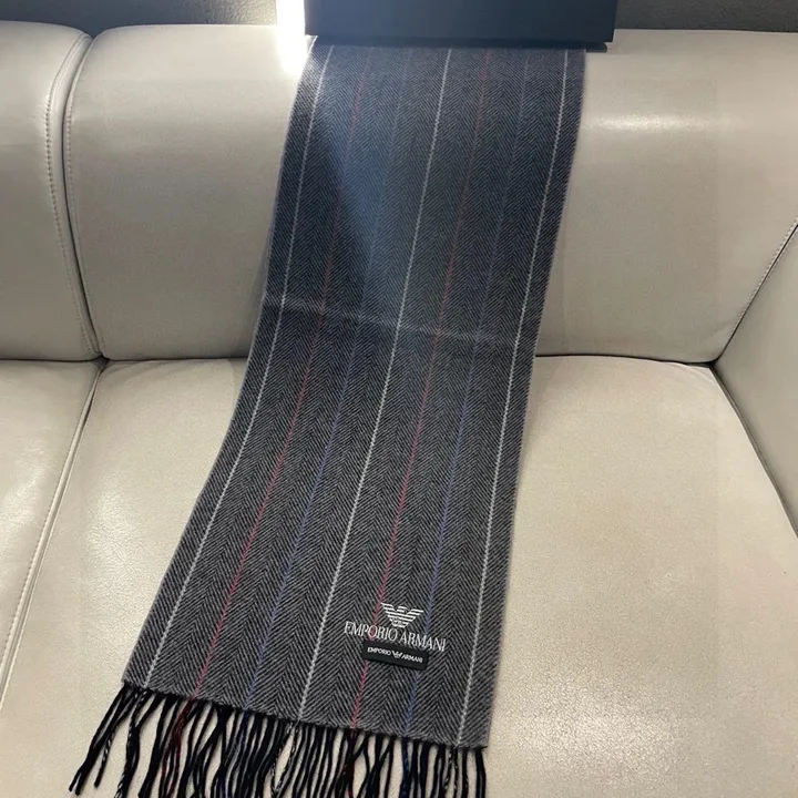 スーパーコピー フェンディ マフラー