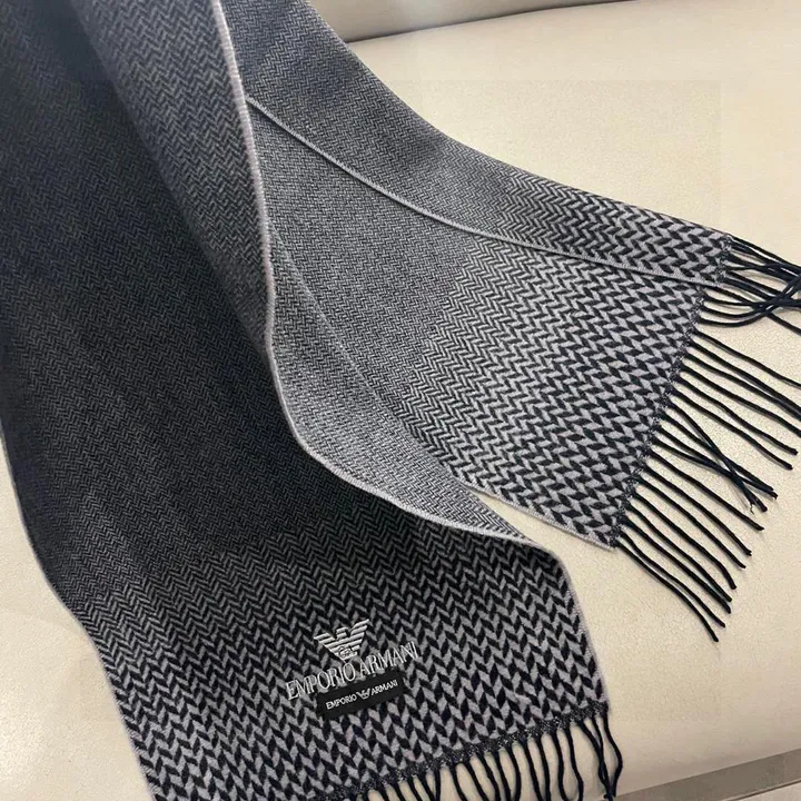 スーパーコピー フェンディ マフラー