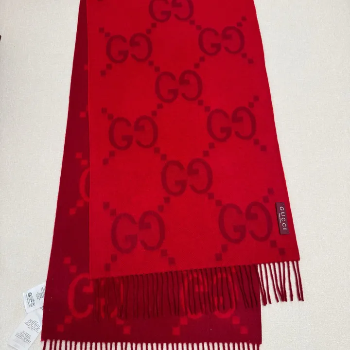 スーパーコピー グッチ マフラー