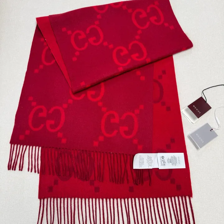 スーパーコピー グッチ マフラー