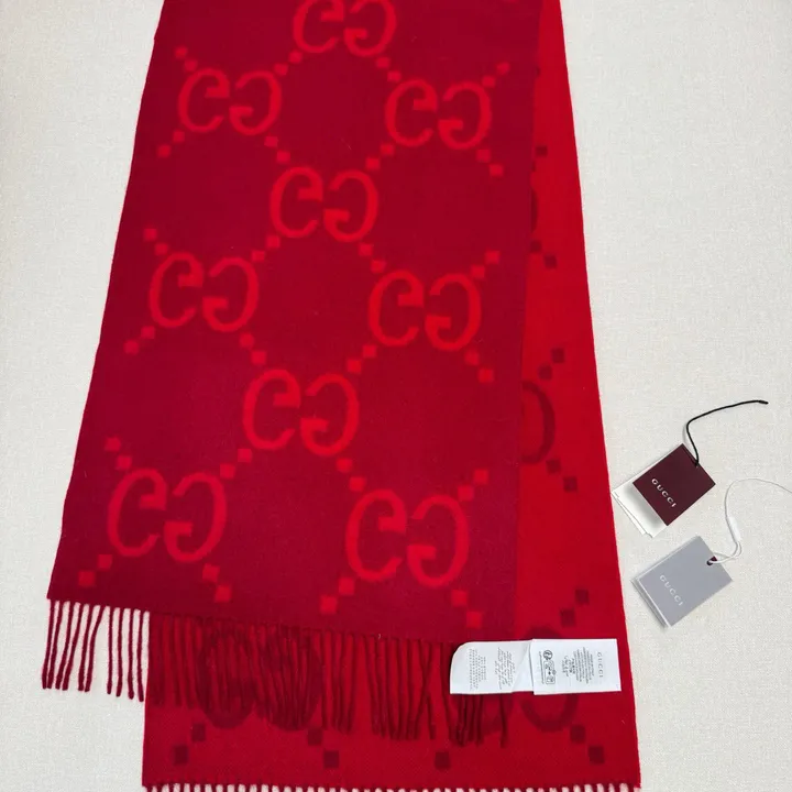 スーパーコピー グッチ マフラー