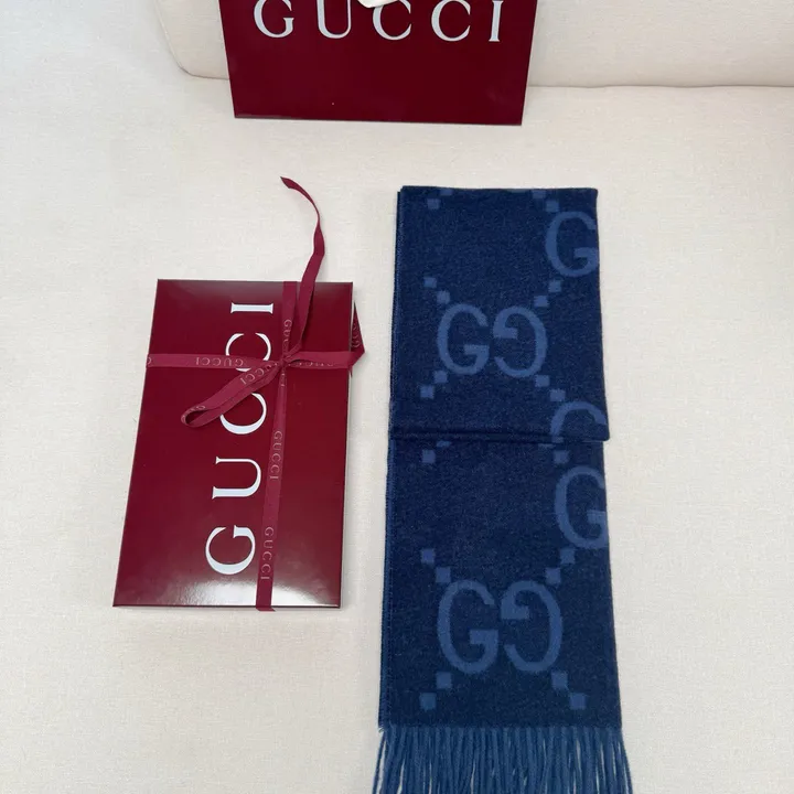 スーパーコピー グッチ マフラー