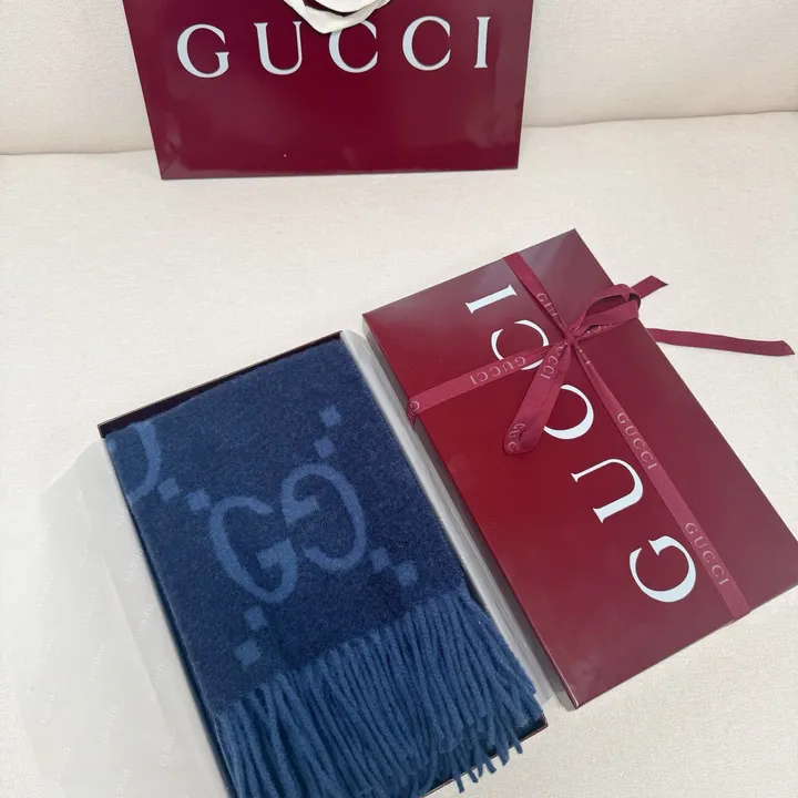 スーパーコピー グッチ マフラー