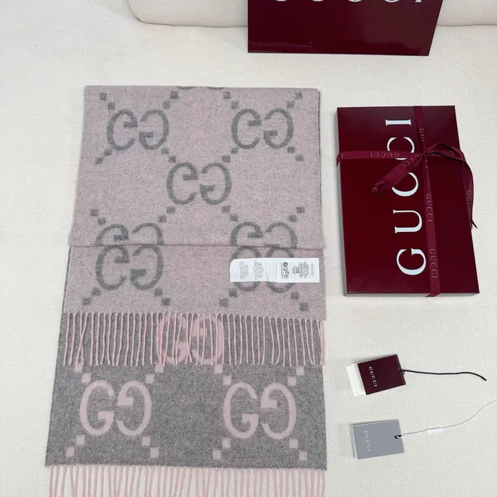 スーパーコピー グッチ マフラー