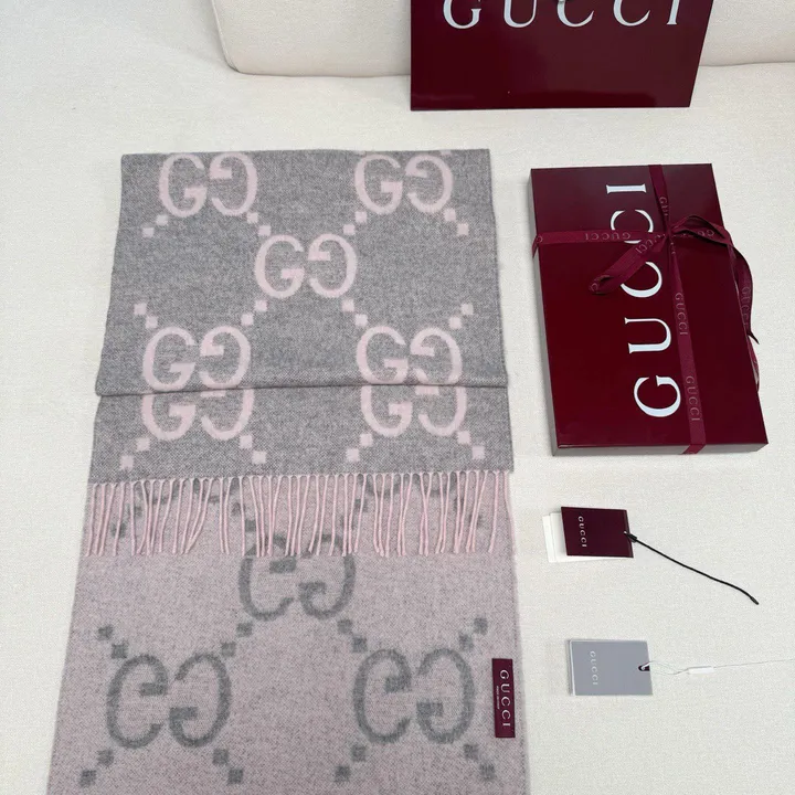 スーパーコピー グッチ マフラー