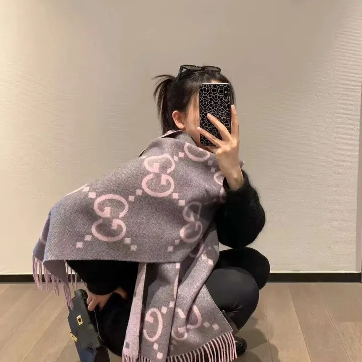 スーパーコピー グッチ マフラー