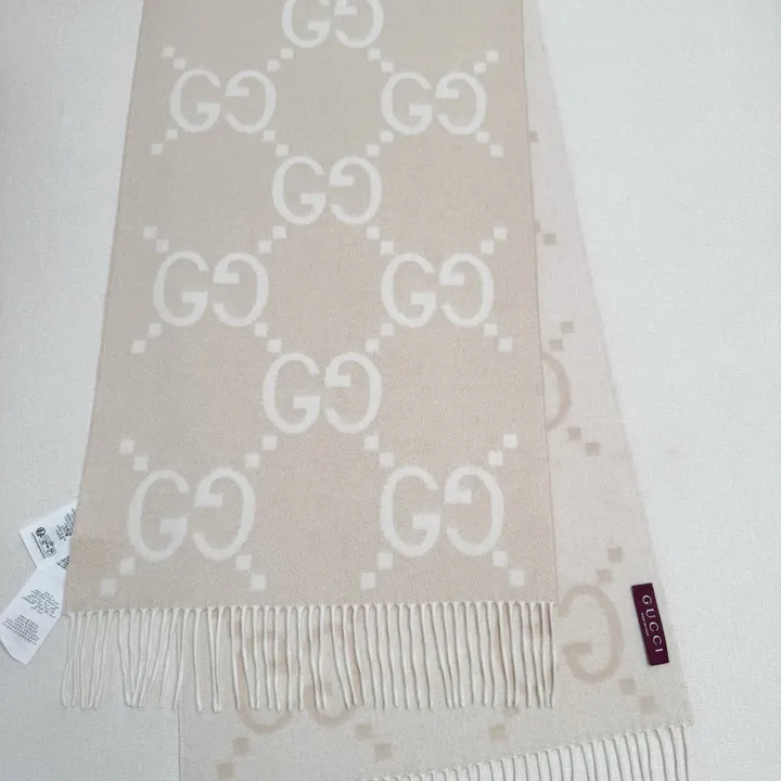 スーパーコピー グッチ マフラー