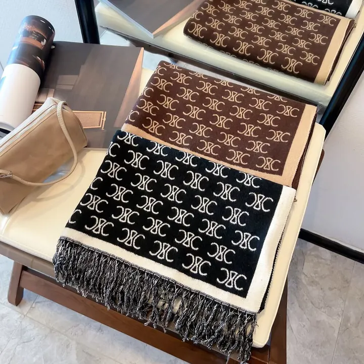 スーパーコピー セリーヌ マフラー