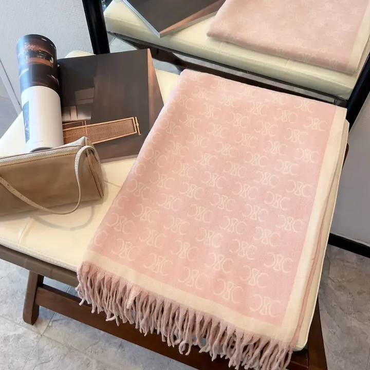 スーパーコピー セリーヌ マフラー