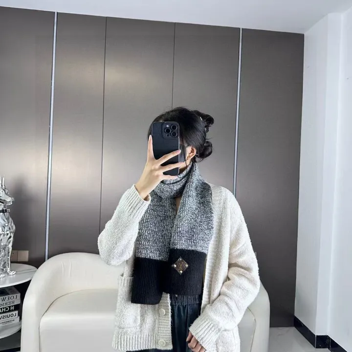 スーパーコピー ルイヴィトン マフラー