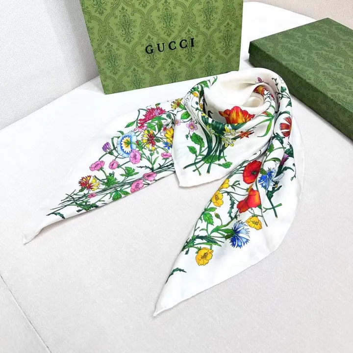 スーパーコピー グッチ マフラー