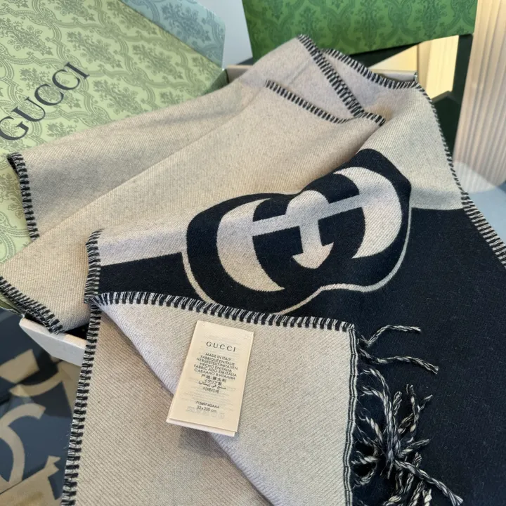 スーパーコピー グッチ マフラー