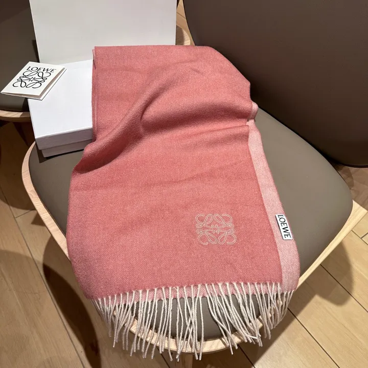 スーパーコピー ロエベ マフラー