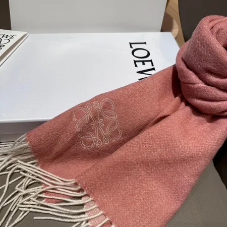 スーパーコピー ロエベ マフラー