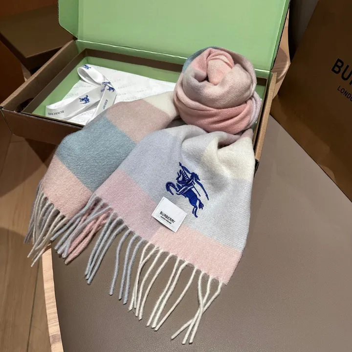 スーパーコピー バーバリー ス マフラー