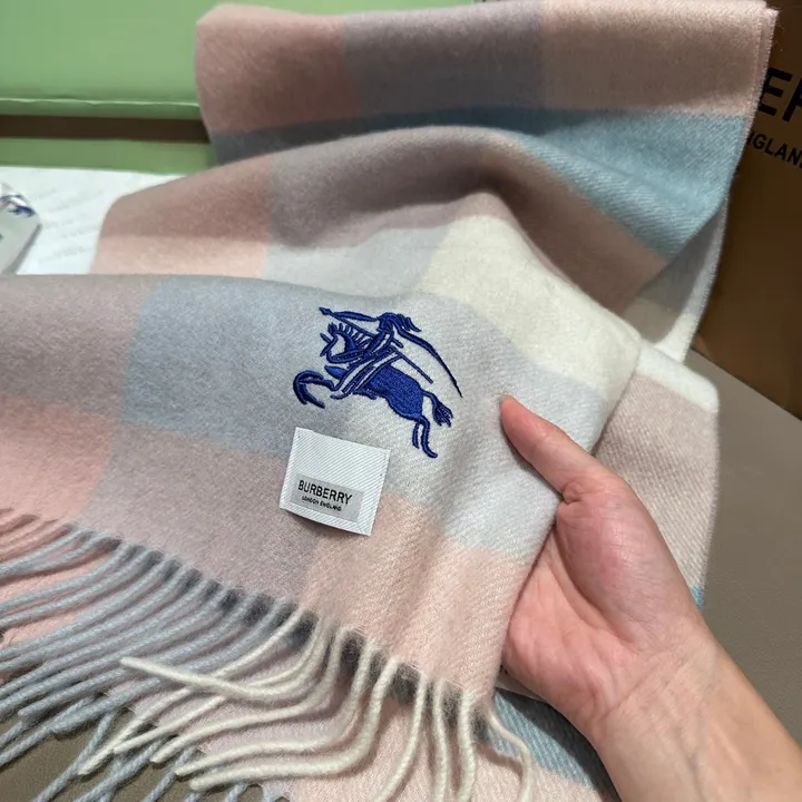 スーパーコピー バーバリー ス マフラー