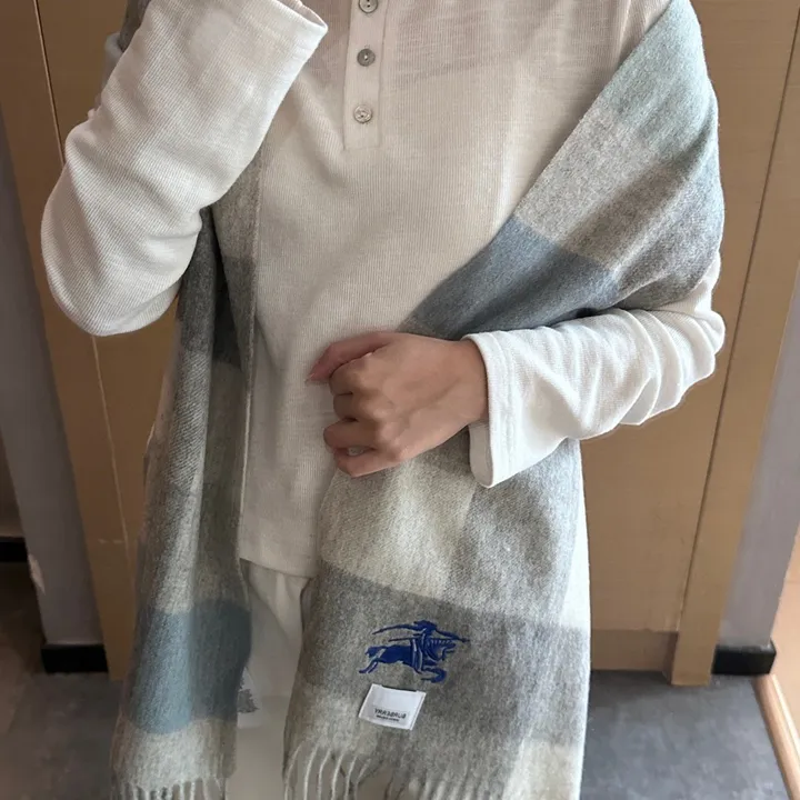 スーパーコピー バーバリー ス マフラー