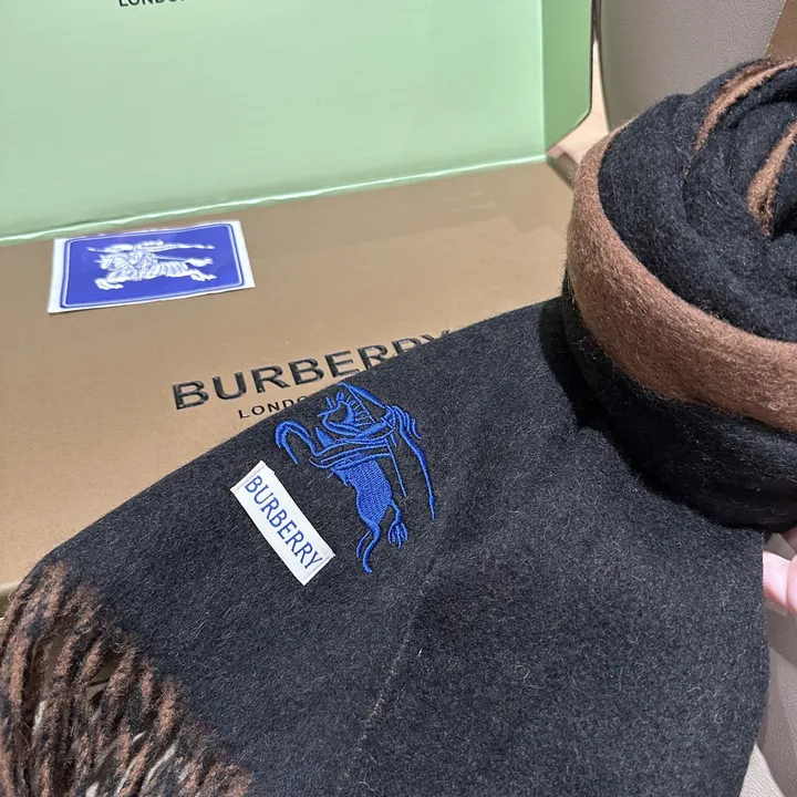 スーパーコピー バーバリー ス マフラー