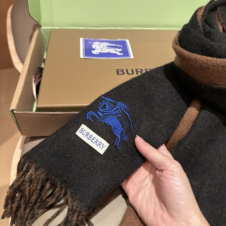 スーパーコピー バーバリー ス マフラー