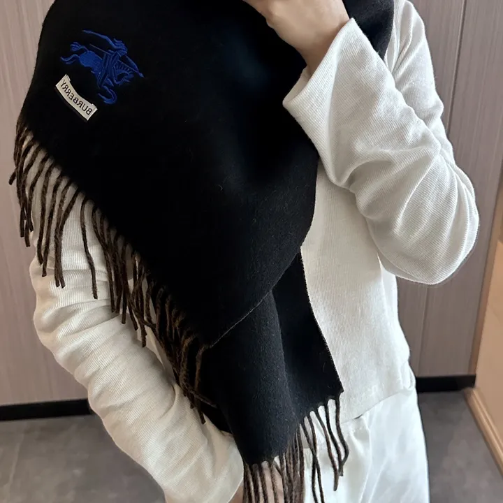 スーパーコピー バーバリー ス マフラー