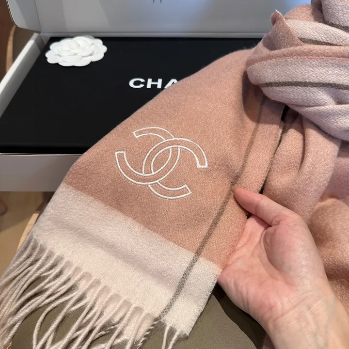 スーパーコピー シャネル マフラー