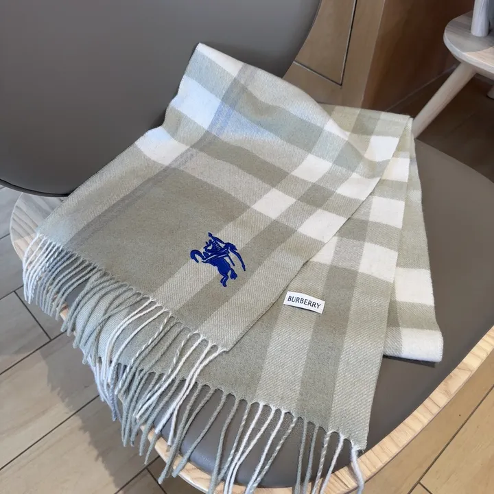 スーパーコピー バーバリー ス マフラー