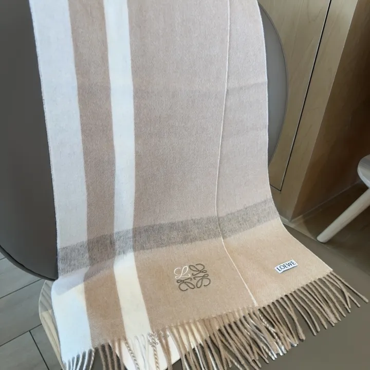 スーパーコピー ロエベ マフラー