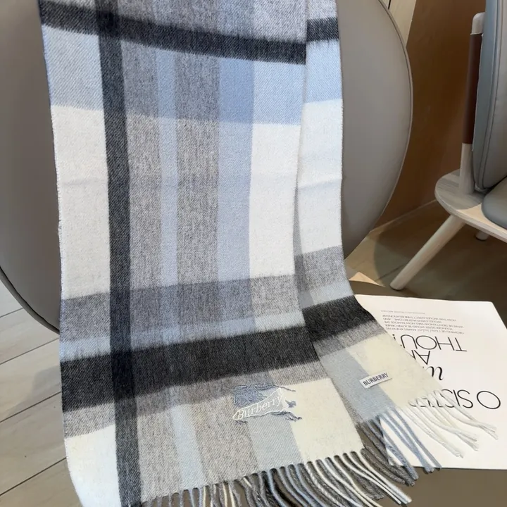 スーパーコピー バーバリー ス マフラー