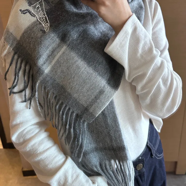 スーパーコピー バーバリー ス マフラー