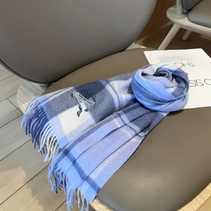 スーパーコピー バーバリー ス マフラー