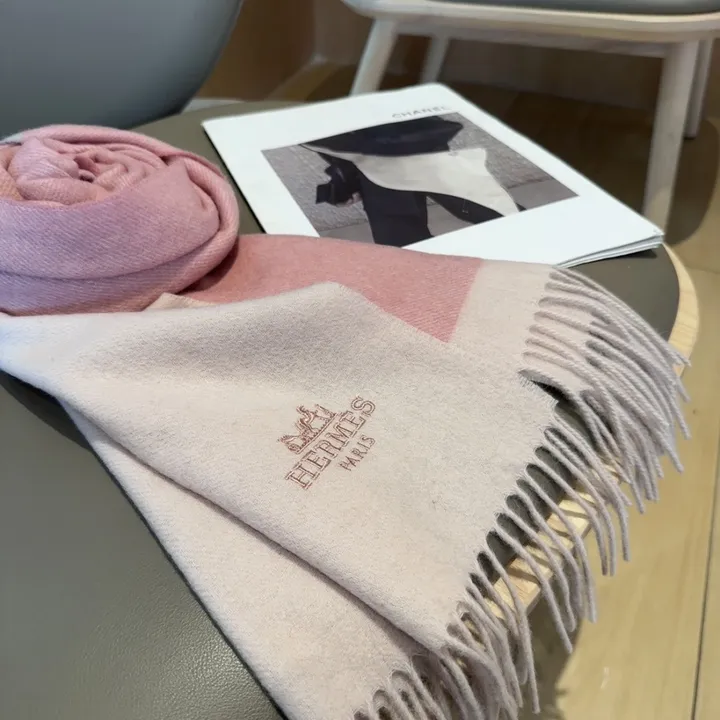 スーパーコピー シャネル マフラー