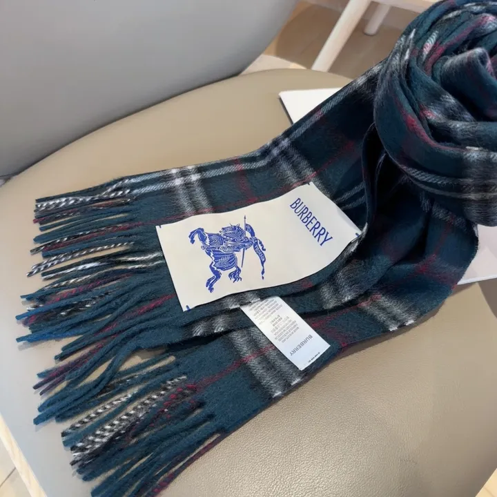 スーパーコピー バーバリー ス マフラー