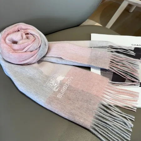 スーパーコピー バーバリー ス マフラー