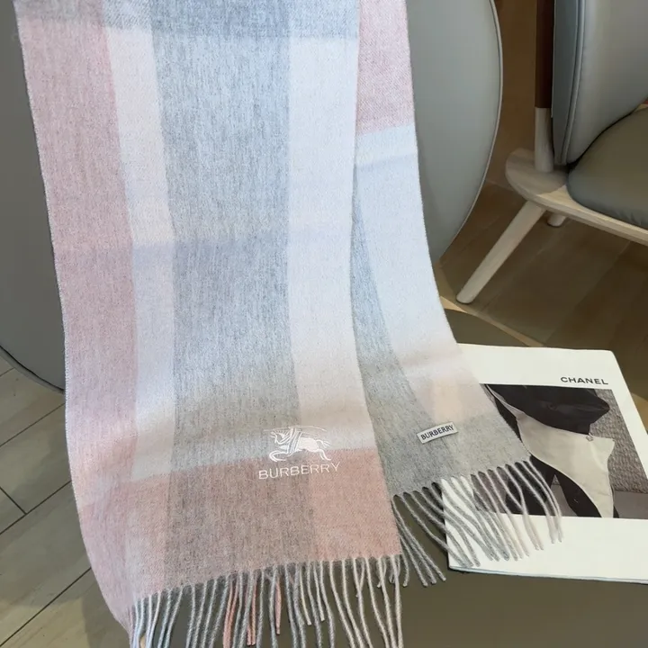 スーパーコピー バーバリー ス マフラー