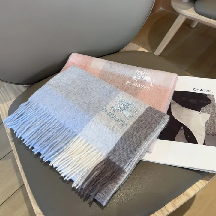 スーパーコピー バーバリー ス マフラー