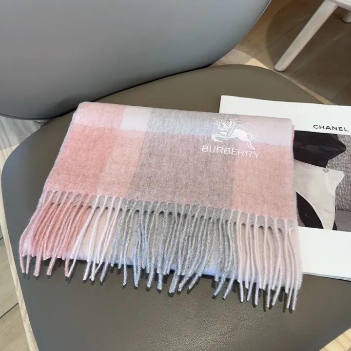 スーパーコピー バーバリー ス マフラー