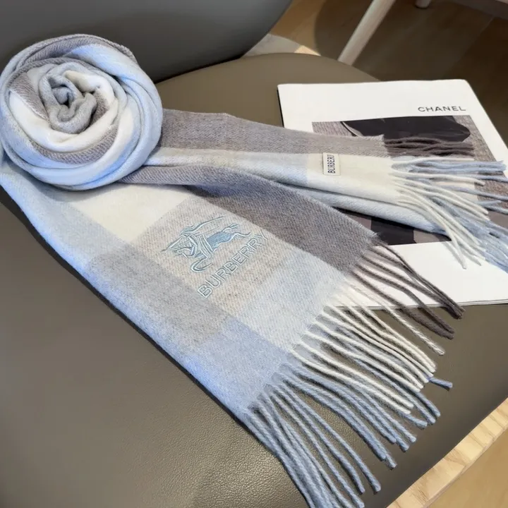 スーパーコピー バーバリー ス マフラー