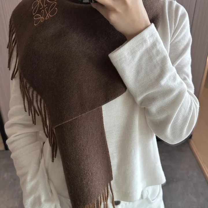 スーパーコピー ロエベ マフラー