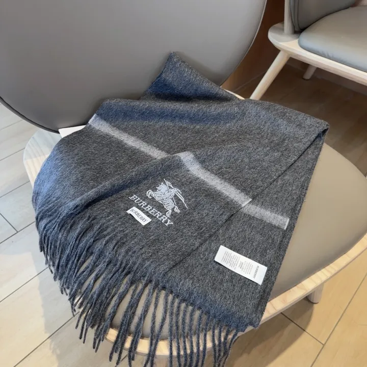 スーパーコピー バーバリー ス マフラー