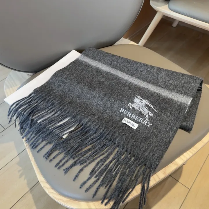 スーパーコピー バーバリー ス マフラー