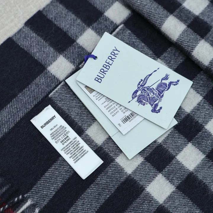 スーパーコピー バーバリー ス マフラー