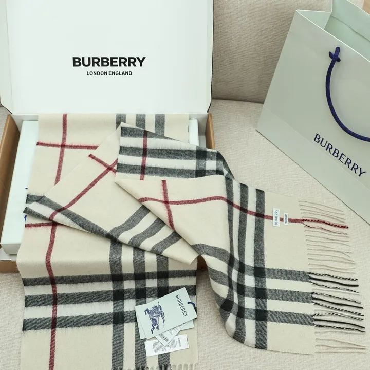 スーパーコピー バーバリー ス マフラー