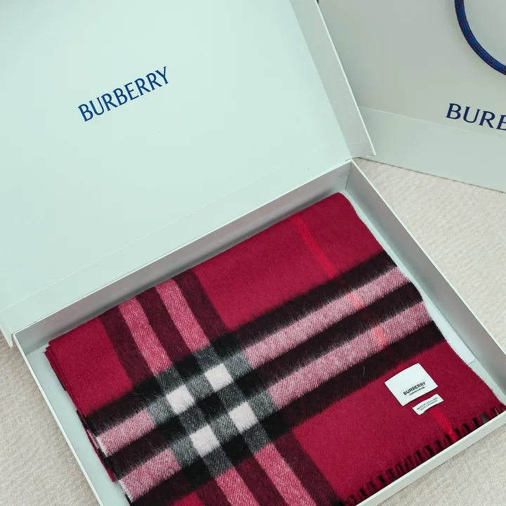 スーパーコピー バーバリー ス マフラー